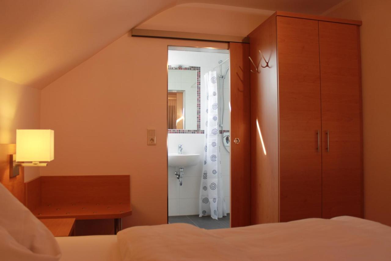 Hotel Huebler Frankfurt am Main Bagian luar foto
